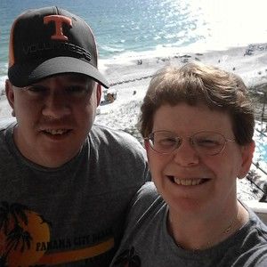 Meet your Posher, Sherry